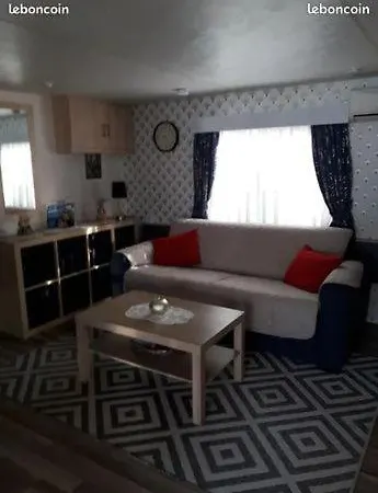 Location mobilhome 6 personnes en parfait état Camping *